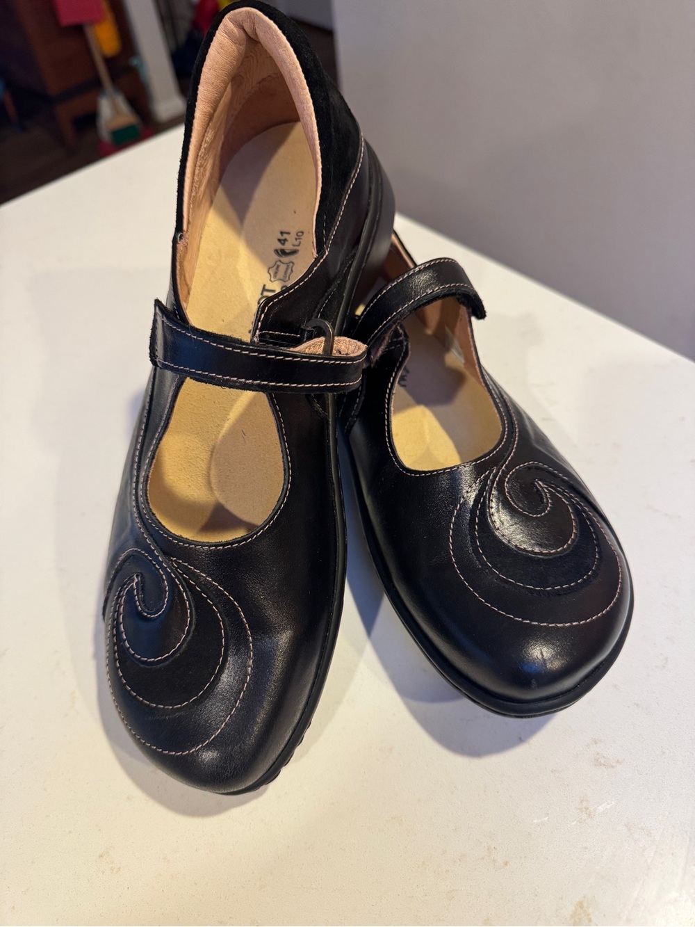 Naot “Sea” Maryjane, Women’s sz 41